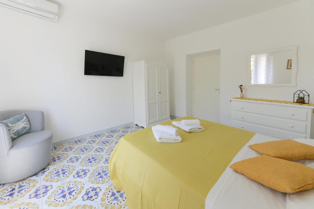 B&B Mediterraneo Procida Exterior foto