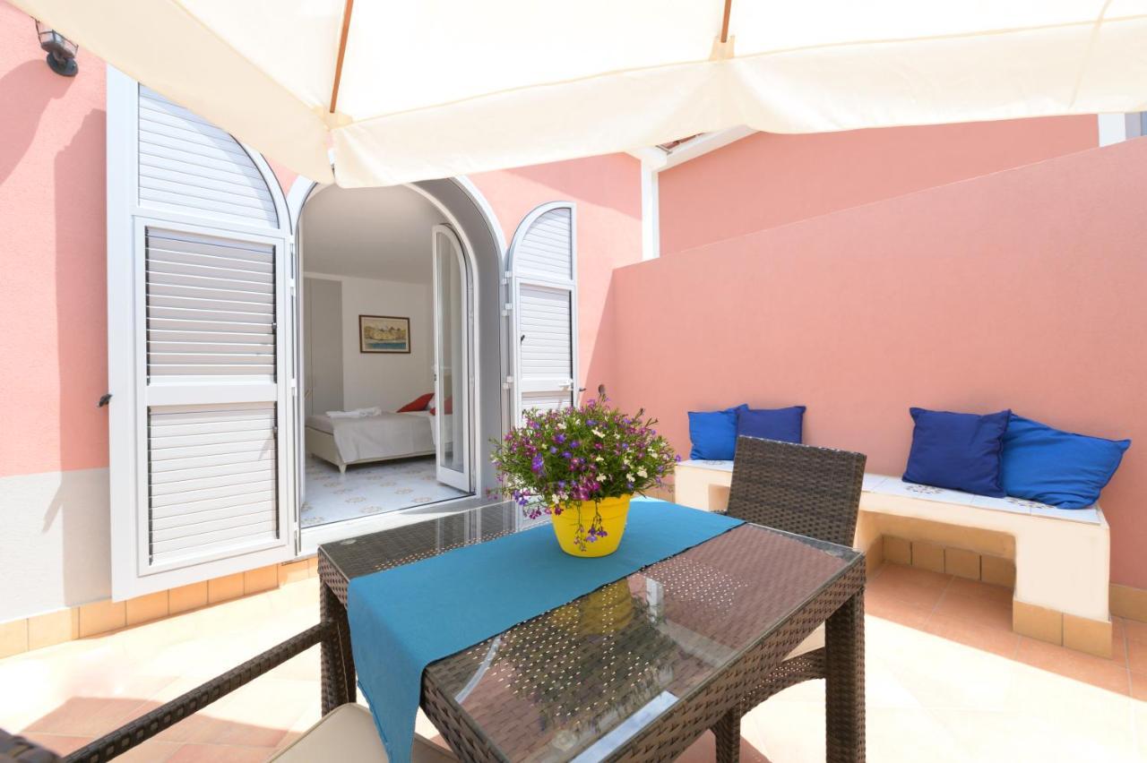 B&B Mediterraneo Procida Exterior foto