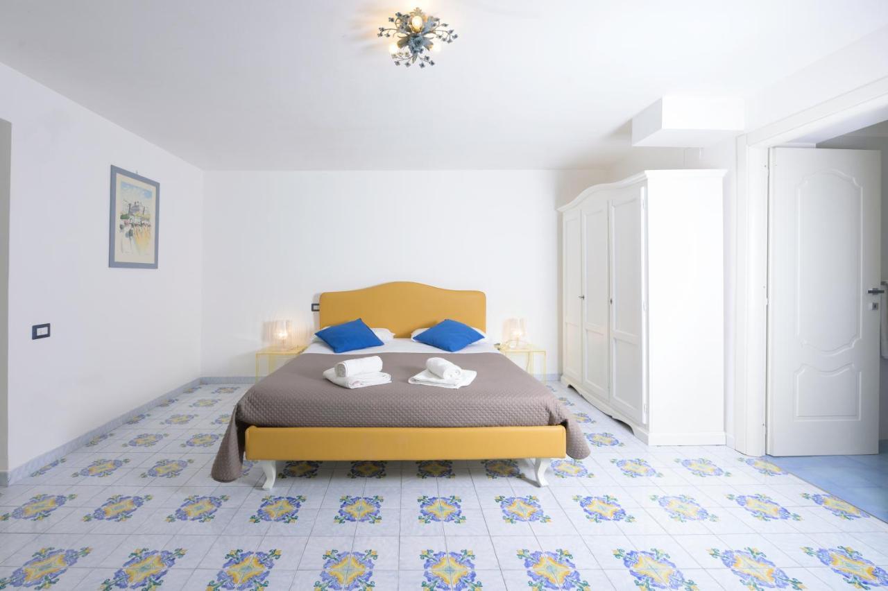 B&B Mediterraneo Procida Exterior foto