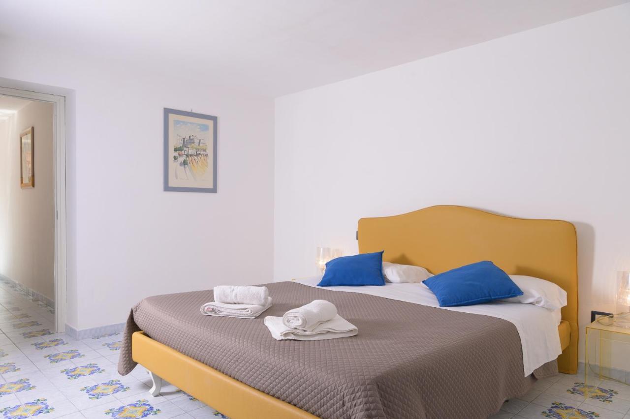 B&B Mediterraneo Procida Exterior foto